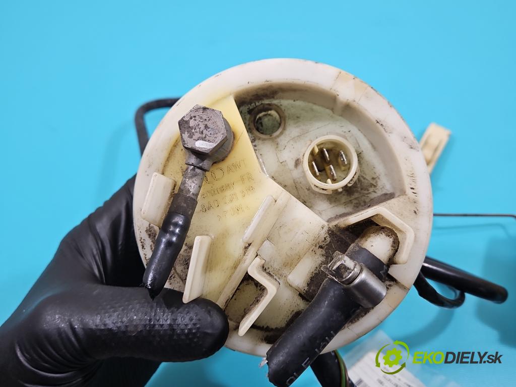 Audi 80 B4 1991-1994 2.0 90 hp manual 66 kW 1985 cm3 4- čerpadlo paliva 8A0201319
