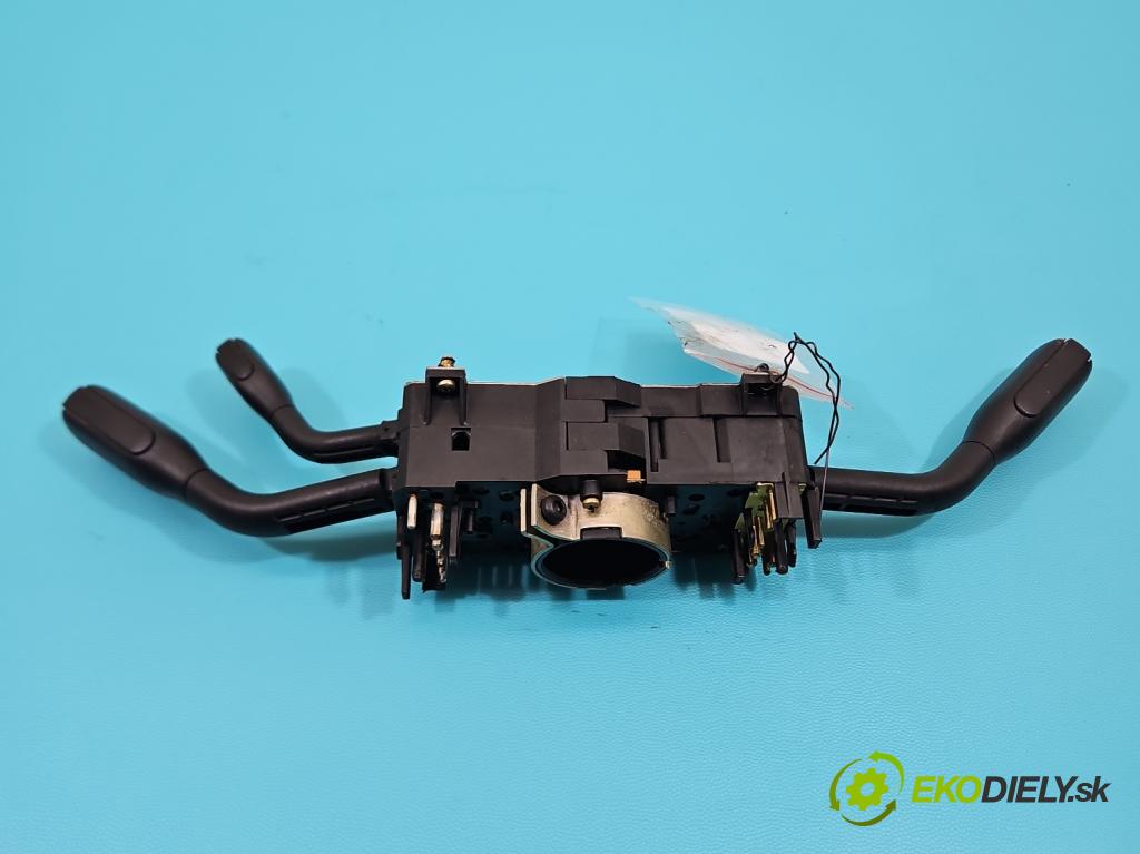 Audi 80 B4 1991-1994 2.0 90 HP manual 66 kW 1985 cm3 4- prepínač komplex: 4A0953503 (Prepínacie páčky pod volantom)