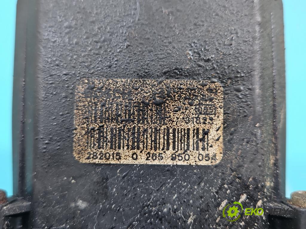 Audi A6 C5 1997-2004 2.4b 170 HP automatic 125 kW 2393 cm3 4- čerpadlo abs 0265225121 (Pumpa ABS)