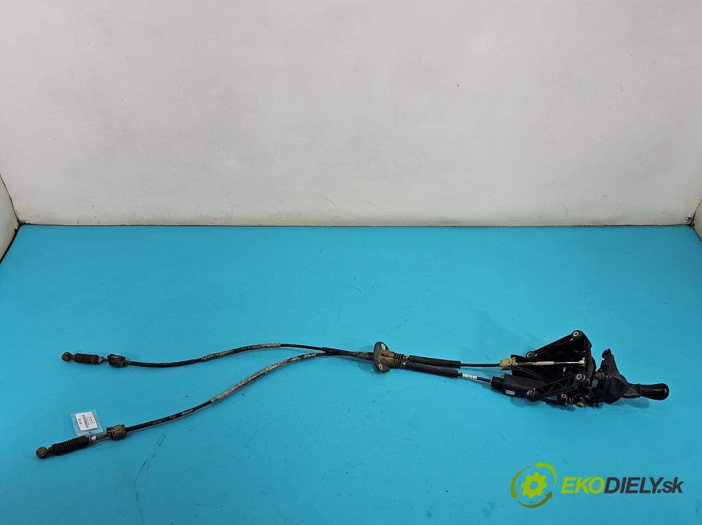 Mazda 5  2005-2010 2.0 citd 143 HP manual 105 kW 1998 cm3 5- Páka: Změny: stupeň,rýchlosť 8159025200 (Rýchlostná páka (kulisa))