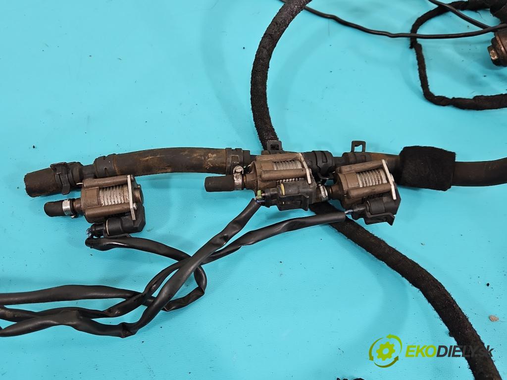 Audi A6 C5 1997-2004 2.4b 170 hp automatic 125 kW 2393 cm3 4- instalace LPG