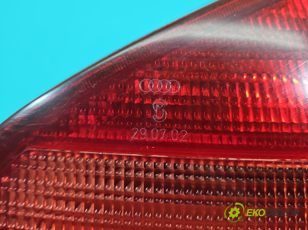 Audi A3 8L 1996-2003 1.8 20V 125 hp manual 92 kW 1781 cm3 3- světlo zadní pravé  (Klika dveří ostatní)