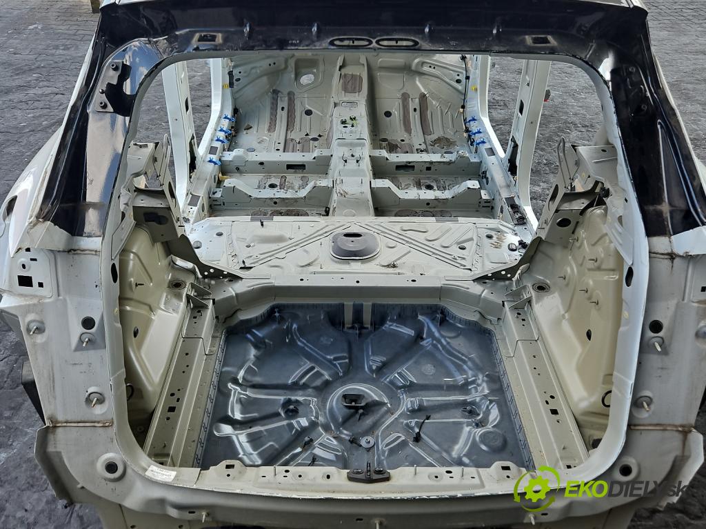 Peugeot 3008 II 2016-2023 2.0 hdi 150 hp manual 110 kW 1997 cm3 5- stěna zadní 