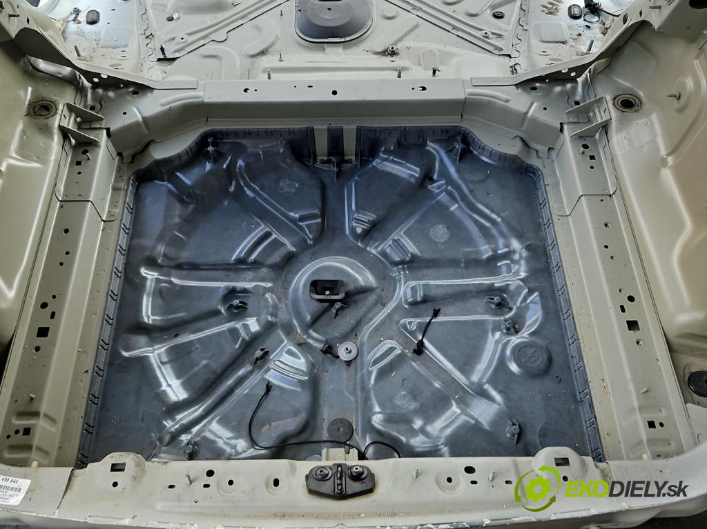 Peugeot 3008 II 2016-2023 2.0 hdi 150 hp manual 110 kW 1997 cm3 5- stěna zadní