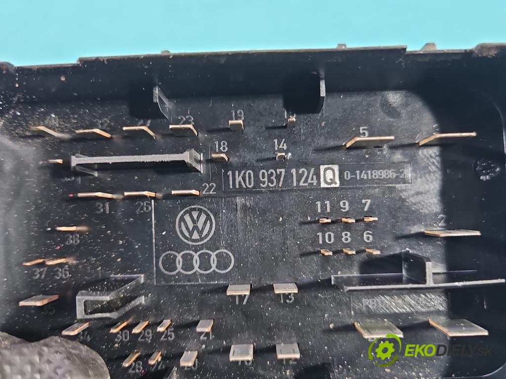 Vw Passat B6 2005-2010 3.2 FSI V6 250 hp automatic 184 kW 3168 cm3 4- skříňka pojistková 1K0937124Q (Pojistková skříňka)