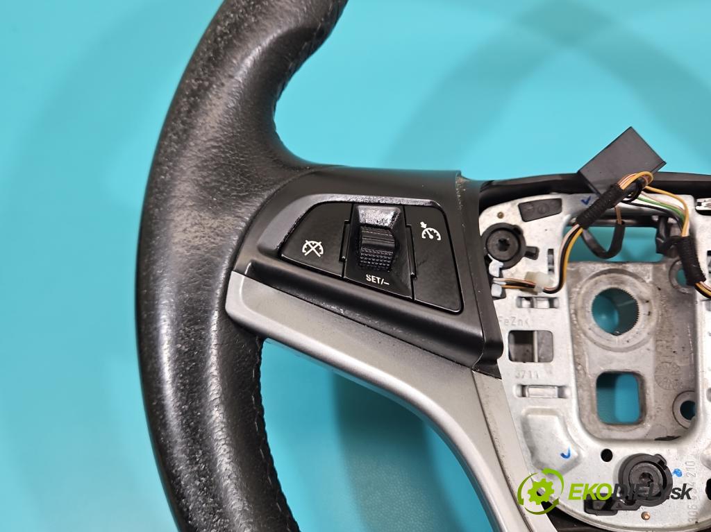 Chevrolet Cruze 2.0 VCDi: 163 HP manual 120 kW 1998 cm3 5- volant 95227506 (Volant)