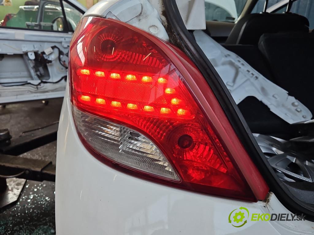 Peugeot 207 1.4 hdi 68 hp manual 50 kW 1398 cm3 3- světlo zadní levé 9686566080 (Klika dveří ostatní)