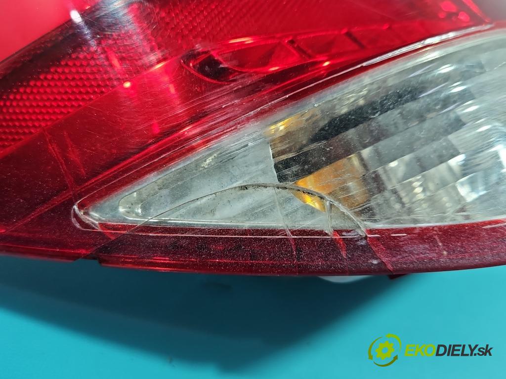Peugeot 207 1.4 hdi 68 hp manual 50 kW 1398 cm3 3- světlo zadní levé 9686566080 (Klika dveří ostatní)