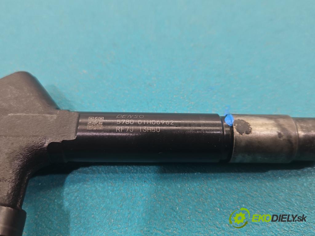 Mazda 5  2005-2010 2.0 citd 143 HP manual 105 kW 1998 cm3 5- vstrek RF7J13H50 (Vstrekovač paliva)