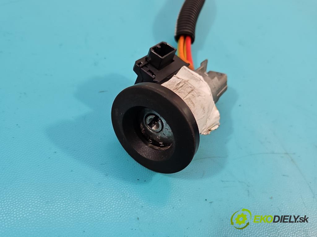 Renault Scenic I 1996-2003 1.6 16V 107 HP manual 79 kW 1598 cm3 5- Spínačka  (Spínacia skrinka)