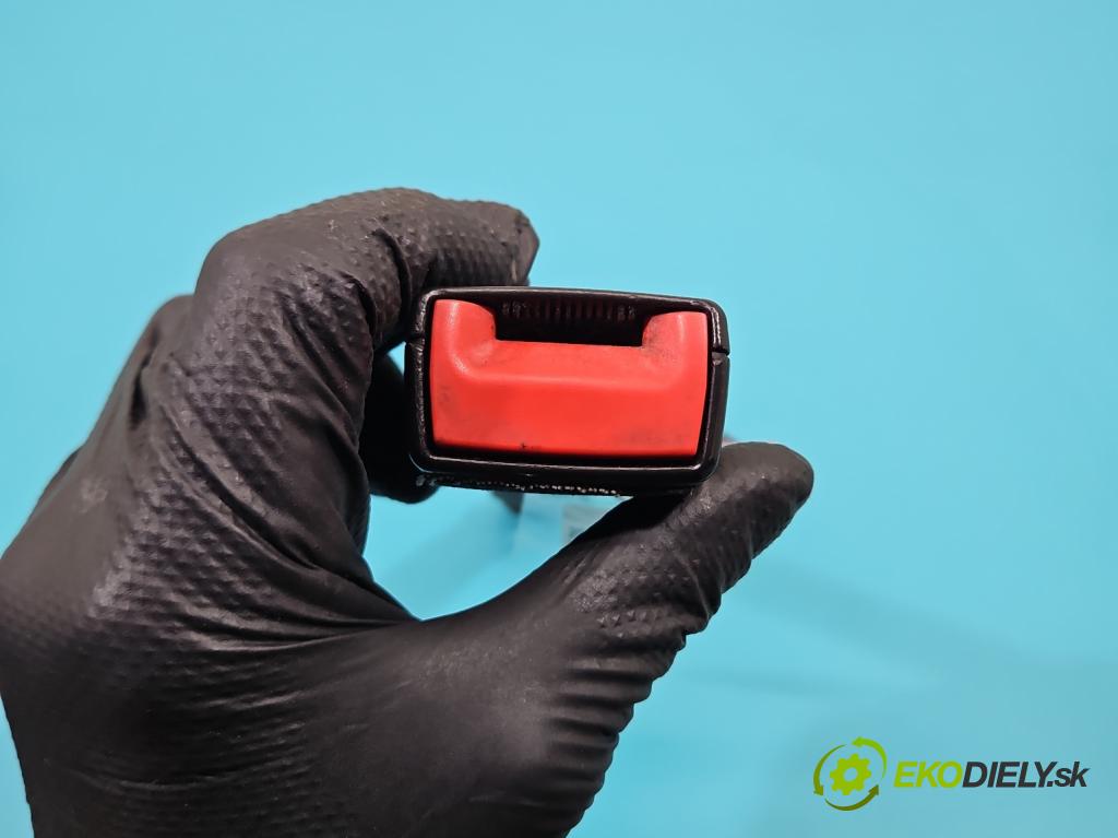 Ford Fusion USA 2012-2020 2.0 EcoBoost: automatic 179 kW 1999 cm3 4- pas bezpečnosť: predné ľavý DG93-F61209-BD