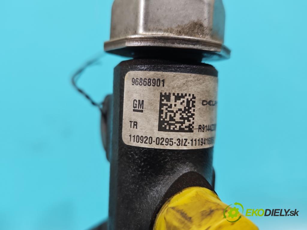 Chevrolet Cruze 2.0 VCDi: 163 HP manual 120 kW 1998 cm3 5- lišta vstrekovacia 96868901 (Vstrekovacia lišta)