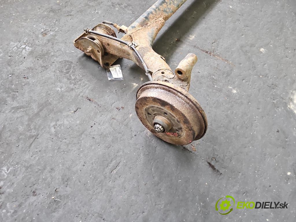 Vw Golf III 1991-1998 1.8 75 hp manual 55 kW 1781 cm3 5- zadní výztuha  (Zadní výztuha)