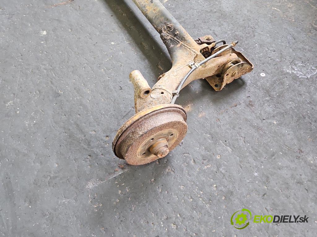 Vw Golf III 1991-1998 1.8 75 hp manual 55 kW 1781 cm3 5- zadní výztuha  (Zadní výztuha)