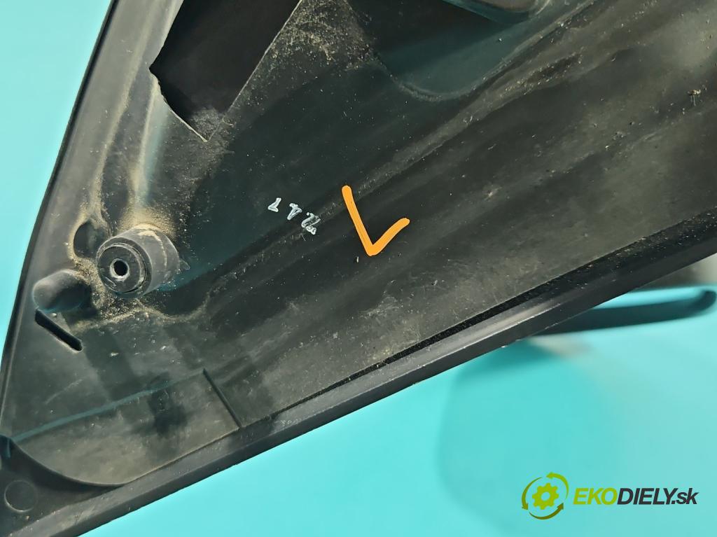Opel Corsa C 2000-2006 1.0 12V 58 hp manual 43 kW 973 cm3 5- zpětné zrcátko levé  (Klika dveří ostatní)