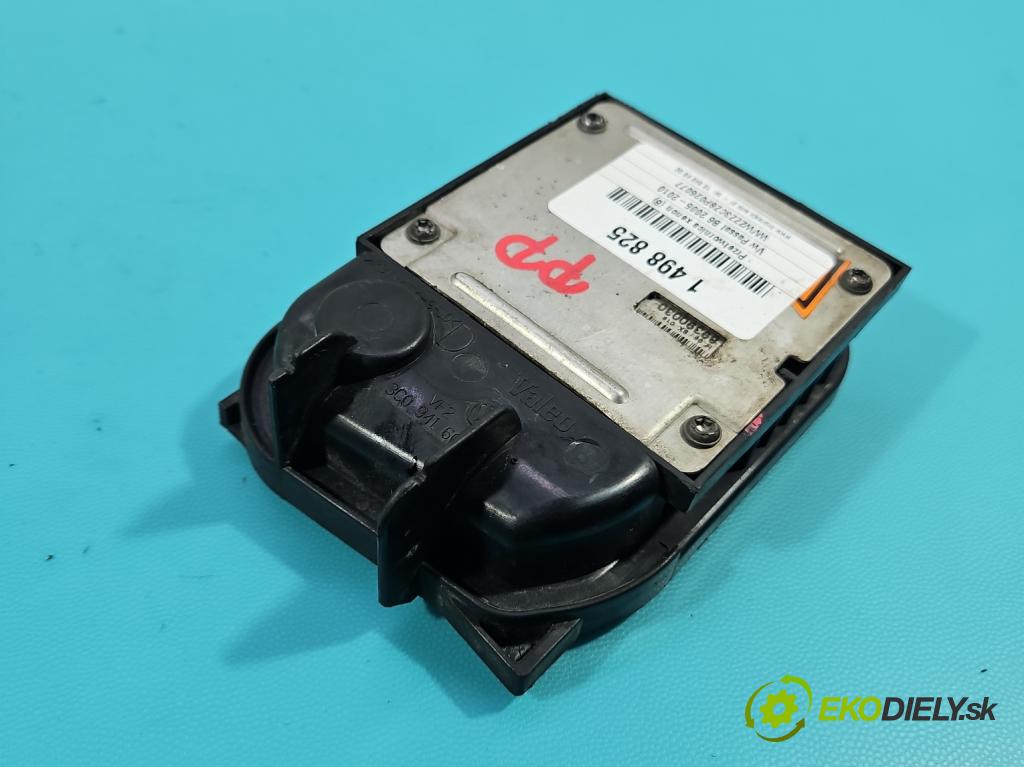 Vw Passat B6 2005-2010 3.2 FSI V6 250 HP automatic 184 kW 3168 cm3 4- střídač: xenon 89390030 (Riadiaca jednotka xenónu)