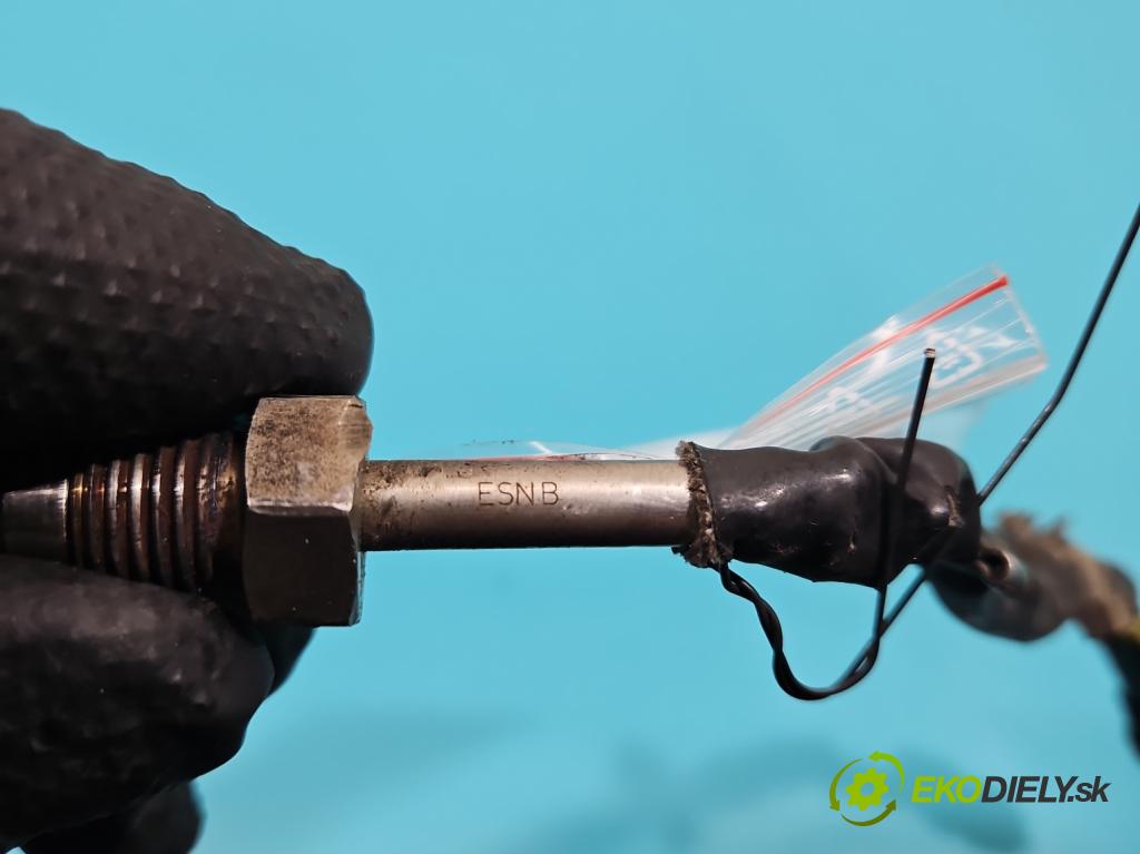 Chevrolet Cruze 2.0 VCDi: 163 HP manual 120 kW 1998 cm3 5- snímač teploty: výfukové 96868946 (Snímač)