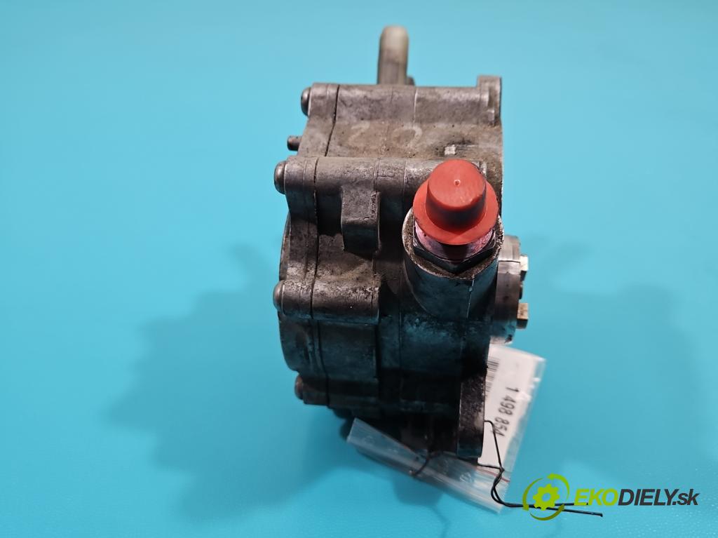 Audi A3 8P 2003-2012 2.0 tdi 140 hp manual 103 kW 1968 cm3 5- čerpadlo vákuum 03G145209C