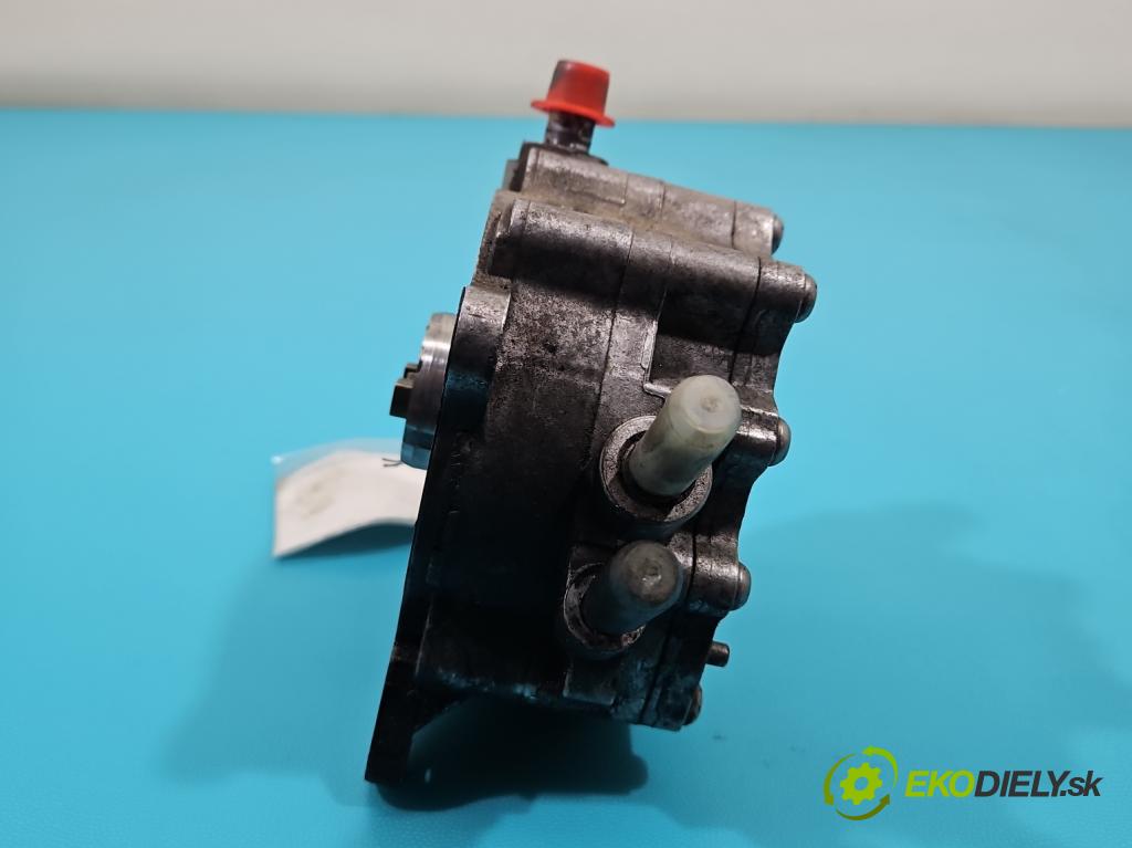 Audi A3 8P 2003-2012 2.0 tdi 140 hp manual 103 kW 1968 cm3 5- čerpadlo vákuum 03G145209C