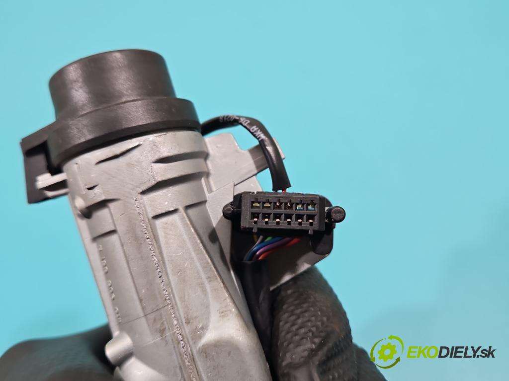 Audi A3 8P 2003-2012 2.0 tdi 140 HP manual 103 kW 1968 cm3 5- Spínačka  (Spínacia skrinka)