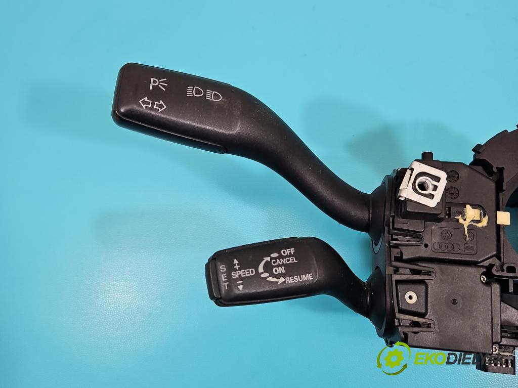 Audi A3 8P 2003-2012 2.0 tdi 140 HP manual 103 kW 1968 cm3 5- prepínač komplex: 8P0953513B (Prepínacie páčky pod volantom)