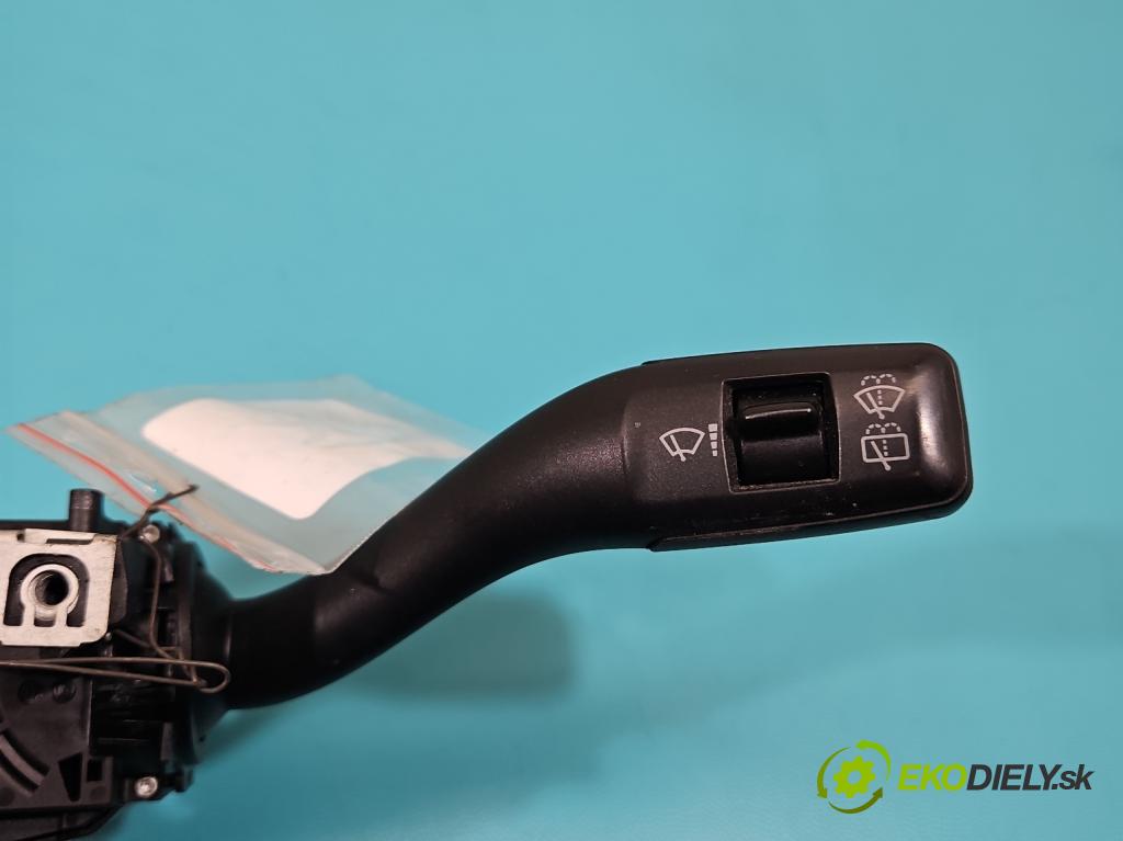 Audi A3 8P 2003-2012 2.0 tdi 140 HP manual 103 kW 1968 cm3 5- prepínač komplex: 8P0953513B (Prepínacie páčky pod volantom)