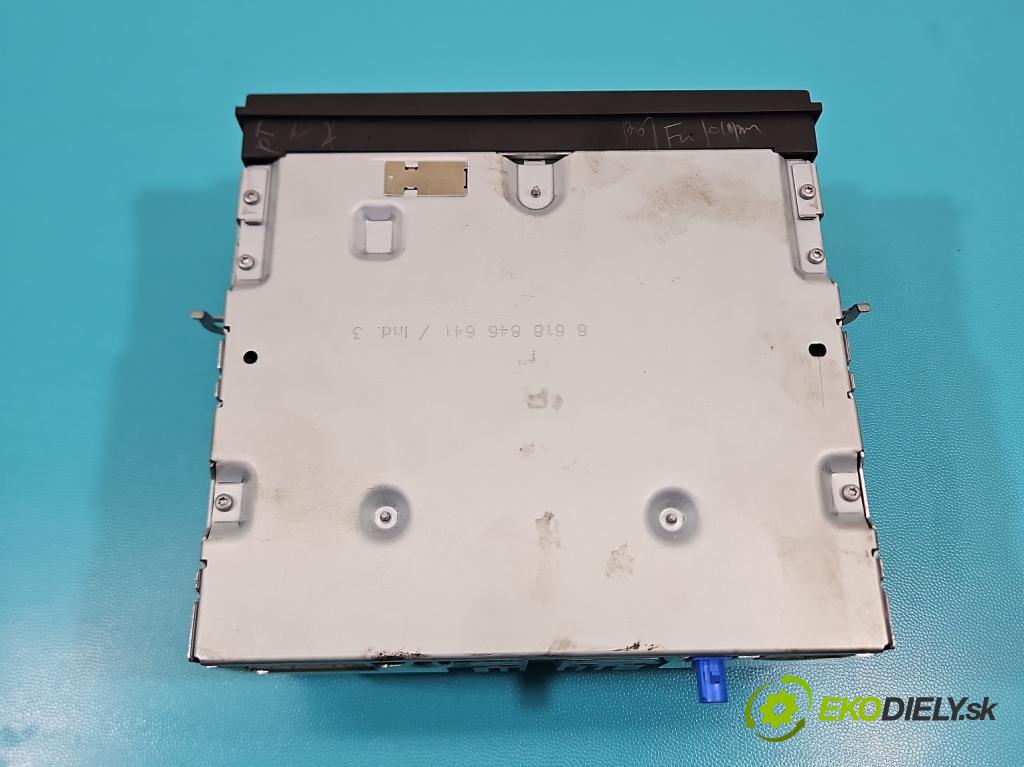 Nissan Qashqai I J10 2006-2013 1.6 dci 131 HP manual 96 kW 1598 cm3 5- Radio originál 7612830076