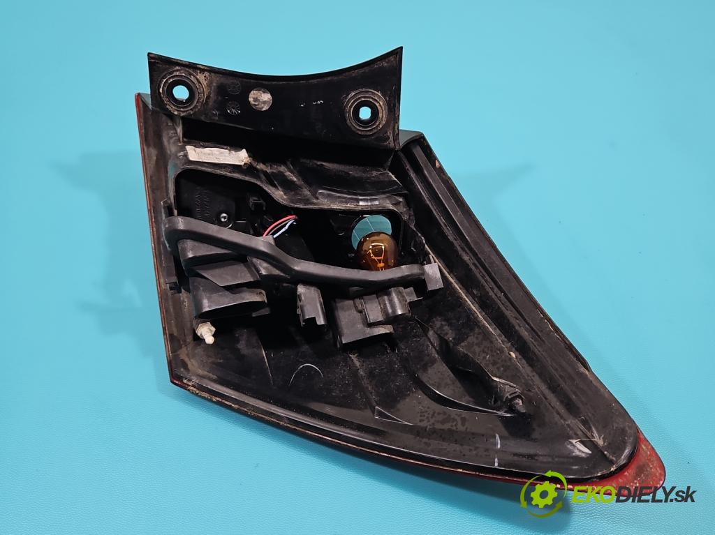 Nissan Qashqai I J10 2006-2013 1.6 dci 131 hp manual 96 kW 1598 cm3 5- světlo zadní levé 89503184L (Klika dveří ostatní)