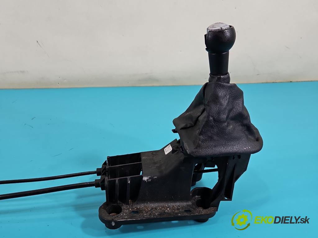 Peugeot 207 1.4 hdi 68 HP manual 50 kW 1398 cm3 3- Páka: Změny: stupeň,rýchlosť 9685232980 (Rýchlostná páka (kulisa))