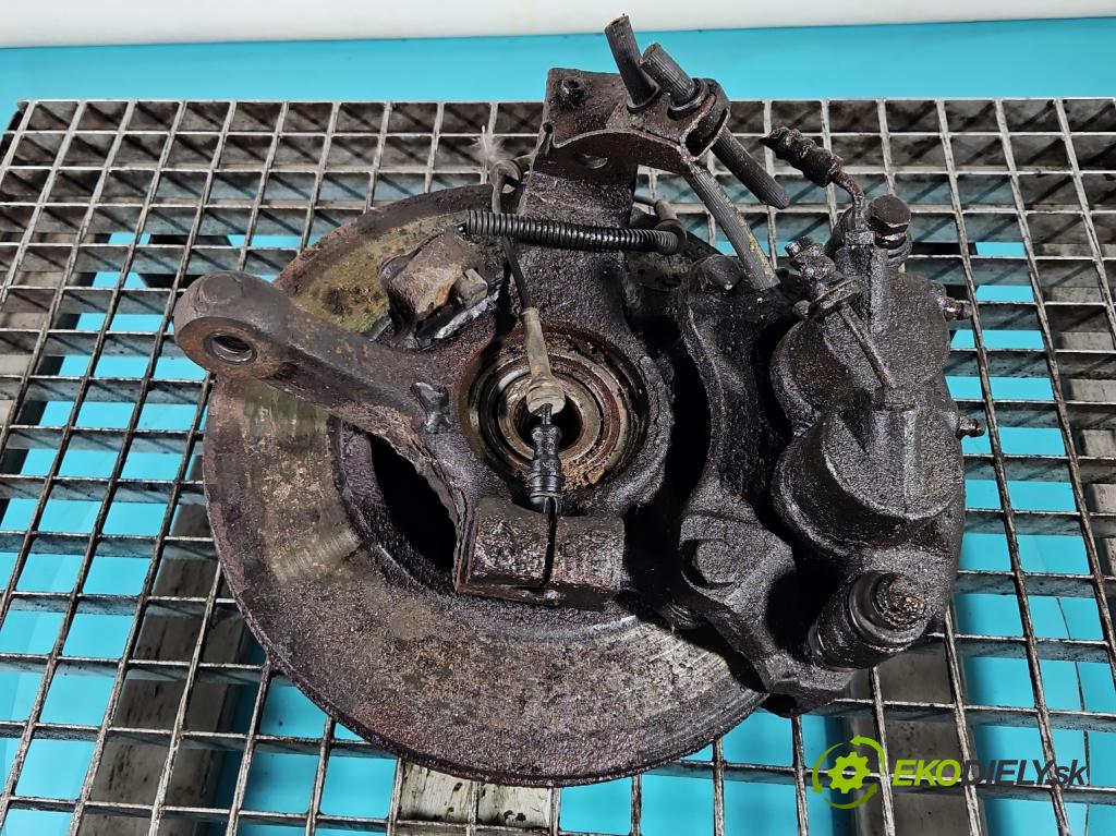 Renault Master II 1998-2010 2.2 dci 90 hp manual 66 kW 2200 cm3 5- náboj levé  (Náboj kola)