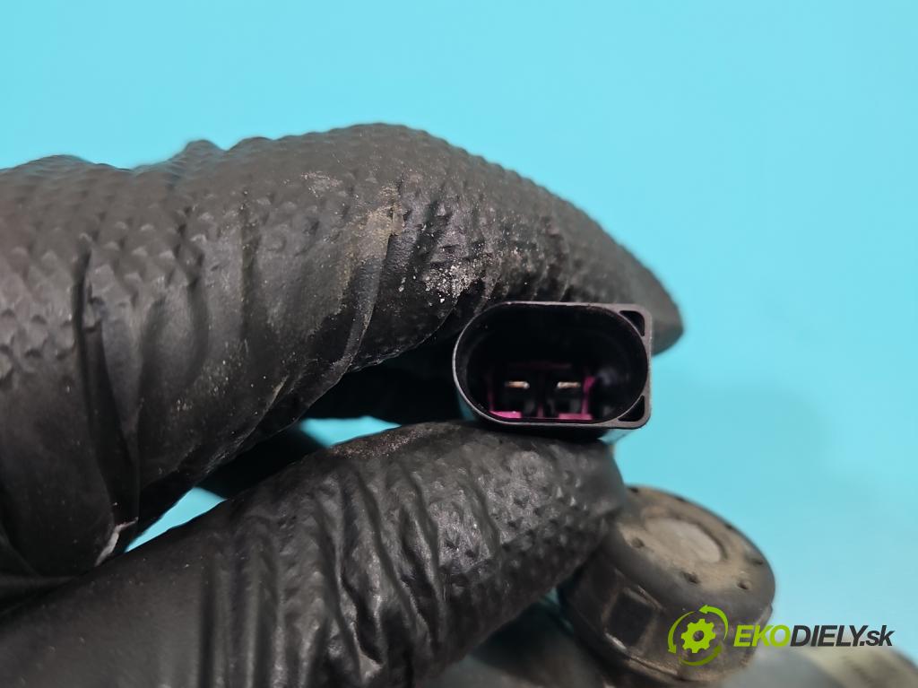 Audi Q7 2005-2015 3.6 V6 FSI 280KM: automatic 206 kW 3562 cm3 5- čerpadlo brzda: 8E0927317B (Posilňovač bŕzd)