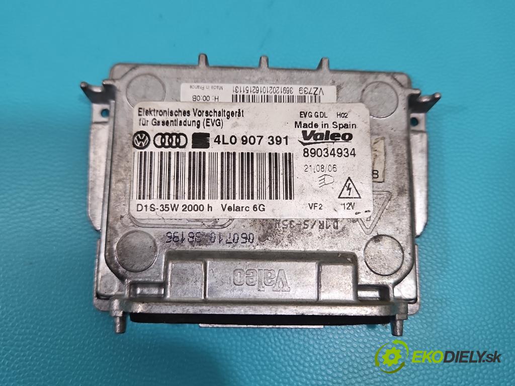 Audi Q7 2005-2015 3.6 V6 FSI 280KM: automatic 206 kW 3562 cm3 5- střídač: xenon 4L0907391 (Riadiaca jednotka xenónu)