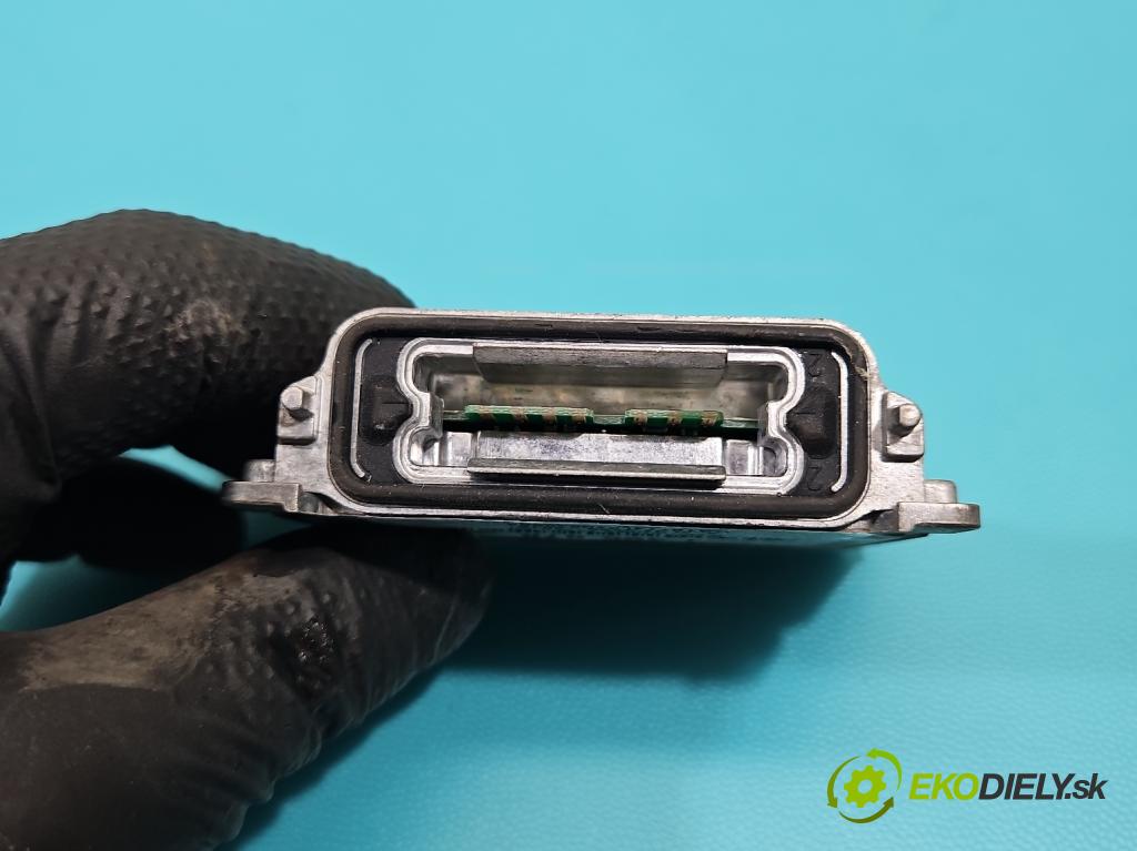 Audi Q7 2005-2015 3.6 V6 FSI 280KM: automatic 206 kW 3562 cm3 5- střídač: xenon 4L0907391 (Riadiaca jednotka xenónu)