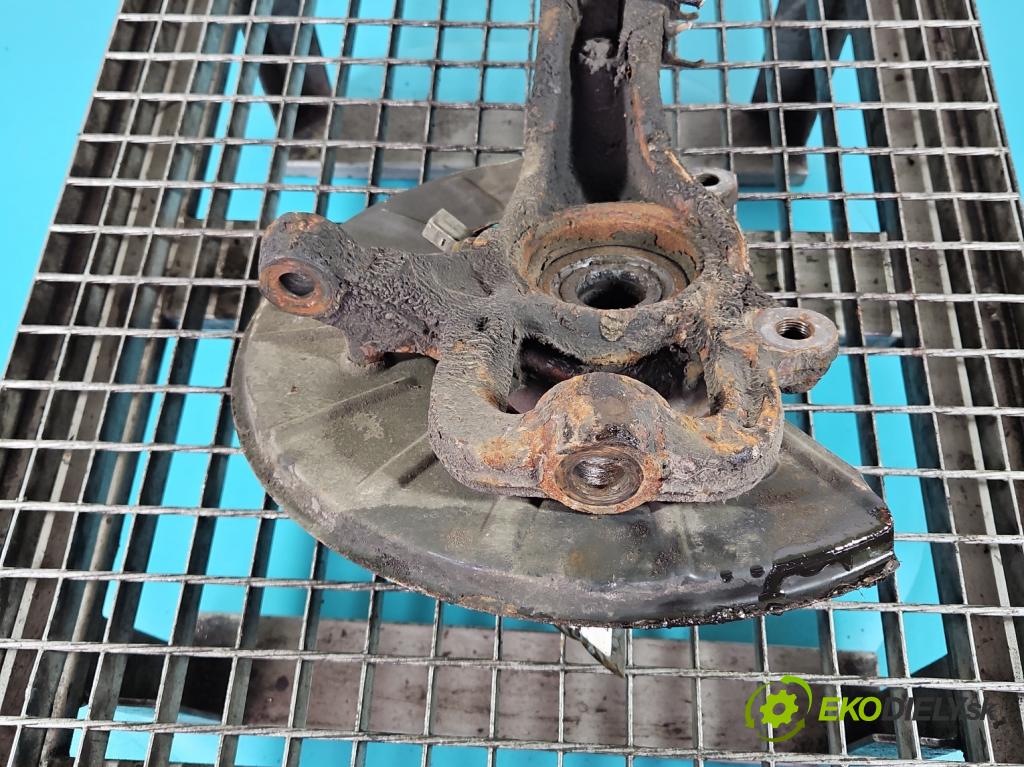 Audi Q7 2005-2015 3.6 V6 FSI 280KM automatic 206 kW 3562 cm3 5- náboj levé  (Náboj kola)