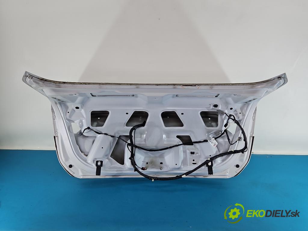 Ford Fusion USA 2012-2020 2.0 EcoBoost: automatic 179 kW 1999 cm3 4- zadní kufrové dveře  (Zadní kapota (kufr))