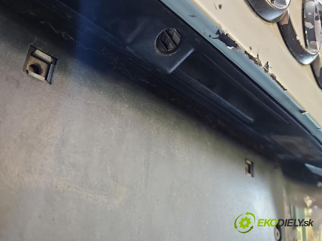 Audi Q7 2005-2015 3.6 V6 FSI 280KM automatic 206 kW 3562 cm3 5- zadní kufrové dveře  (Zadní kapota (kufr))