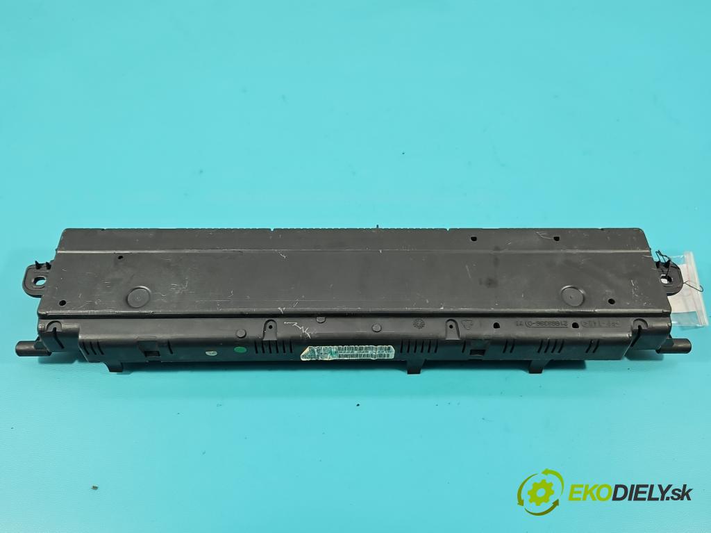 Renault Scenic II 2003-2009 1.9 dci 120 HP manual 88 kW 1870 cm3 5- prístrojovka/ budíky P8200365607D (Prístrojová doska)