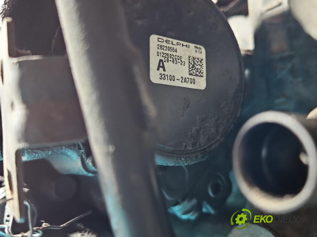 Kia Venga 1.4 crdi 75 HP manual 55 kW 1396 cm3 5- čerpadlo vstrekovacia 33100-2A700 (Vstrekovacie čerpadlo)