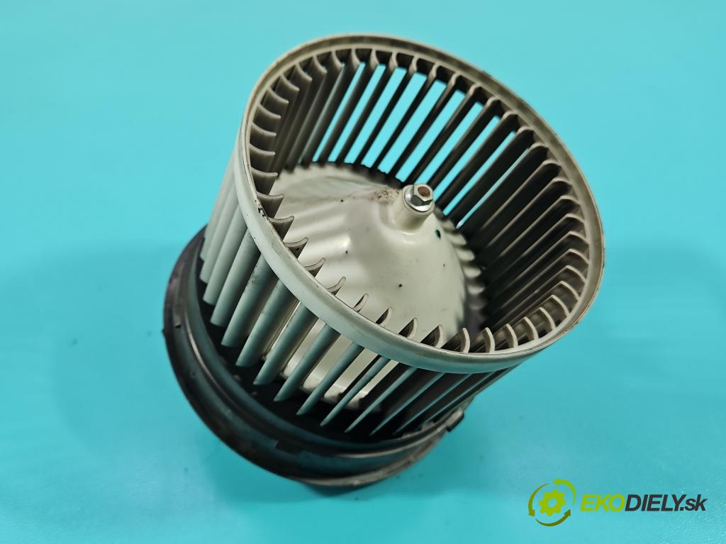 Nissan Qashqai I J10 2006-2013 1.6 dci 131 hp manual 96 kW 1598 cm3 5- ventilátor vzduchu