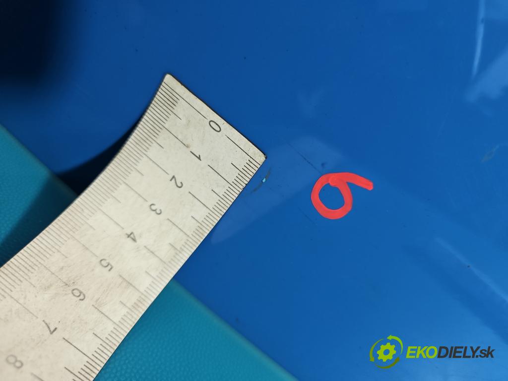 Opel Corsa C 2000-2006 1.0 12V 58 hp manual 43 kW 973 cm3 5- zadní kufrové dveře  (Zadní kapota (kufr))