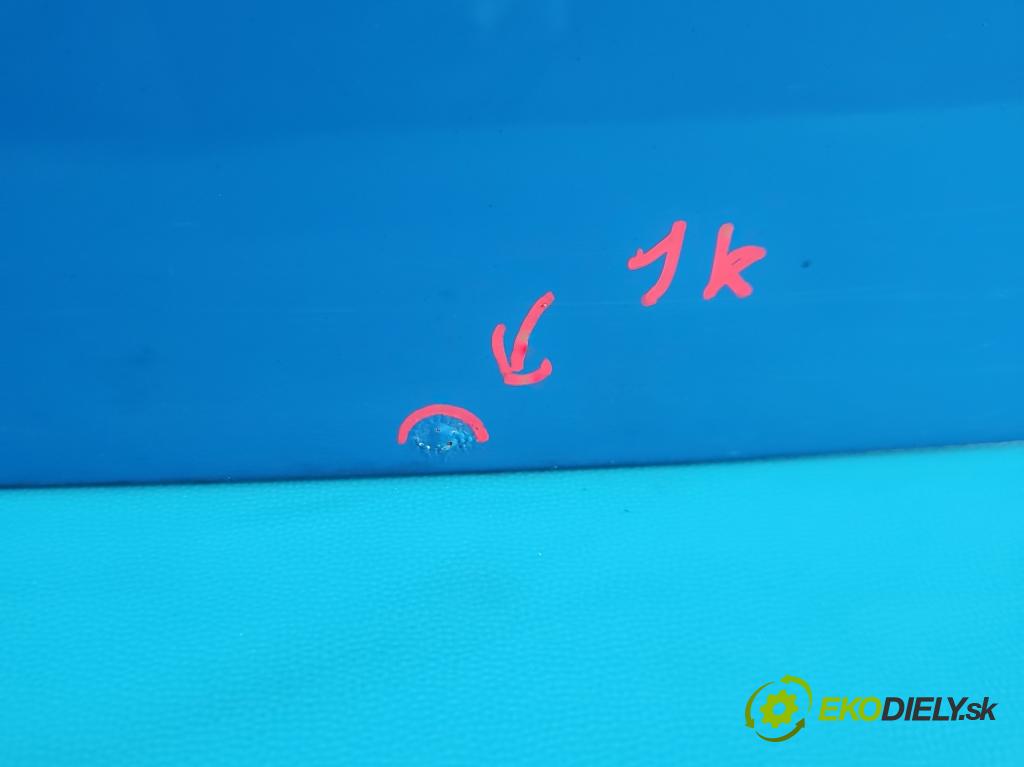 Opel Corsa C 2000-2006 1.0 12V 58 hp manual 43 kW 973 cm3 5- zadní kufrové dveře  (Zadní kapota (kufr))