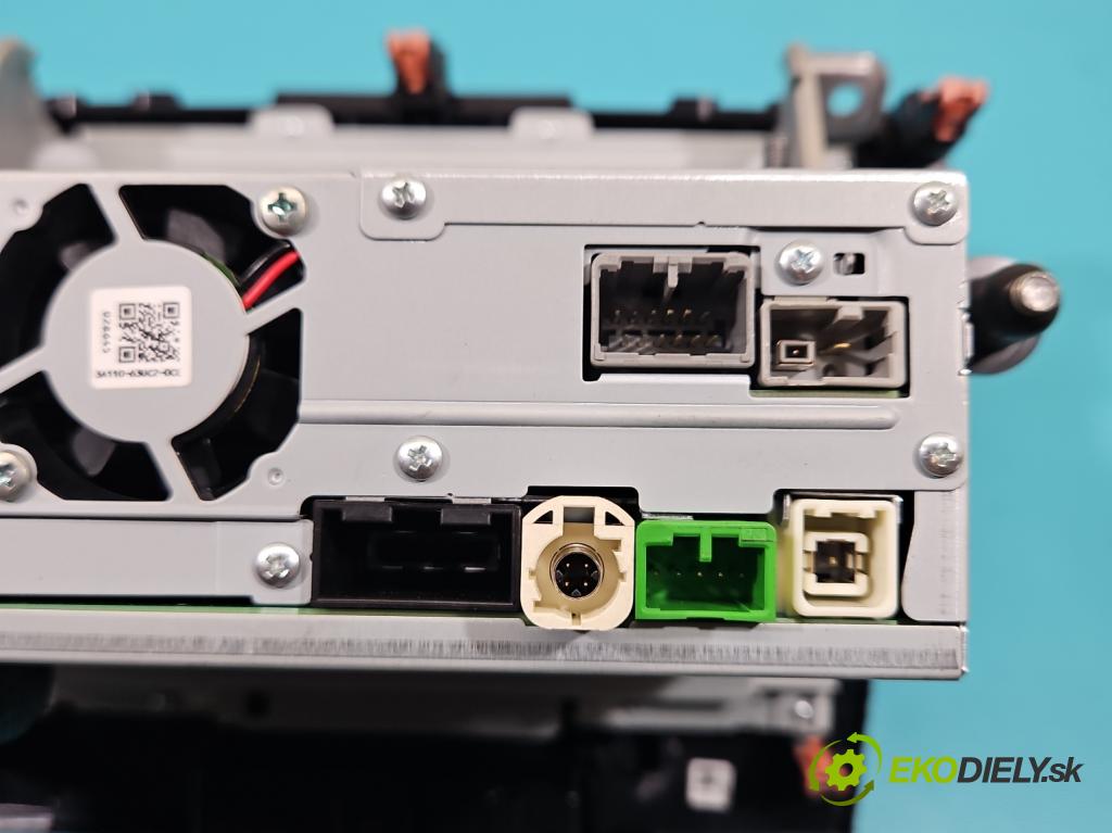 Suzuki Vitara II 2015- 1.5 16V 102 HP automatic 75 kW 1462 cm3 5- Zobrazit: 3A110-63UC2 (Prístrojová doska)