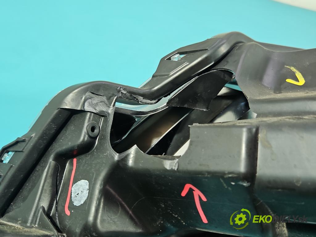 Suzuki Vitara II 2015- 1.5 16V 102 hp automatic 75 kW 1462 cm3 5- světlo pravý 100-7R016 (Pravé přední světlo)