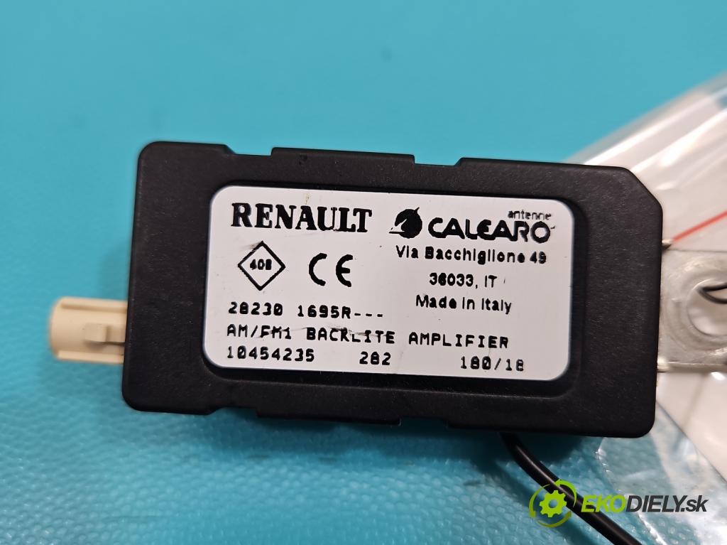 Renault Talisman 2015-2022 1.6 150 HP automatic 110 kW 1618 cm3 4- Zesilovač: 282301695R (Zosilňovač)