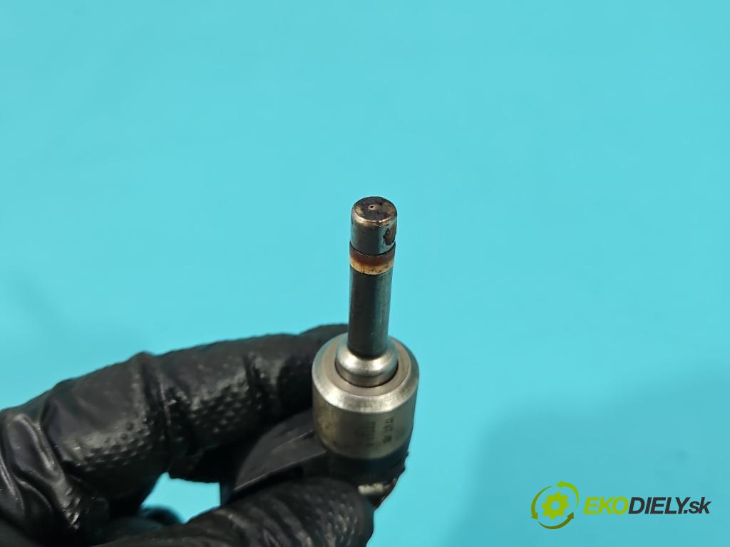 Vw Passat B6 2005-2010 3.2 FSI V6 250 HP automatic 184 kW 3168 cm3 4- vstrek 03H906036 (Vstrekovač paliva)