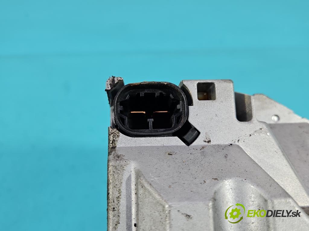 Nissan Qashqai I J10 2006-2013 1.6 dci 131 hp manual 96 kW 1598 cm3 5- čerpadlo posilovač 48810 (Servočerpadlo)