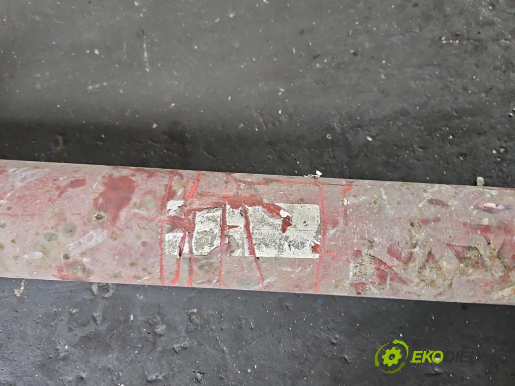 Iveco Daily III 1999-2006 2.8 TD 110 HP manual 81 kW 2800 cm3 5- Hřídel: zadné  (Kardaňový hriadeľ)