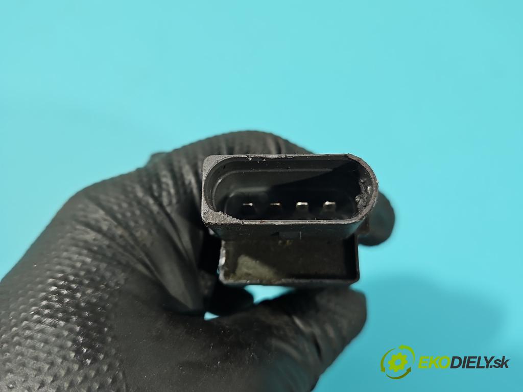 Vw Passat B6 2005-2010 3.2 FSI V6 250 HP automatic 184 kW 3168 cm3 4- cievka zapaľovacia 022905715 (Zapaľovacia cievka)