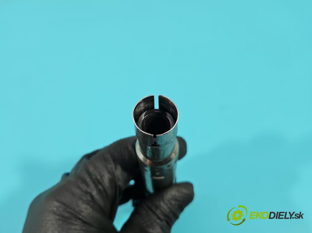 Vw Passat B6 2005-2010 3.2 FSI V6 250 HP automatic 184 kW 3168 cm3 4- cievka zapaľovacia 022905715 (Zapaľovacia cievka)