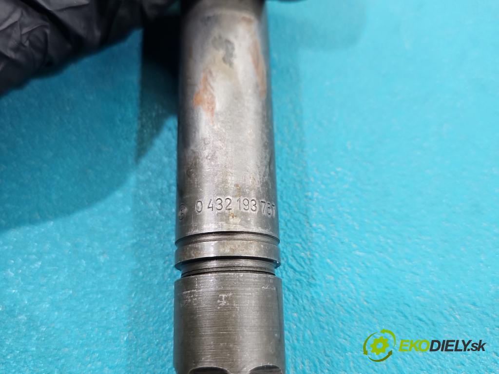 Iveco Daily III 1999-2006 2.8 TD 110 HP manual 81 kW 2800 cm3 5- vstrek 0432193757 (Vstrekovač paliva)